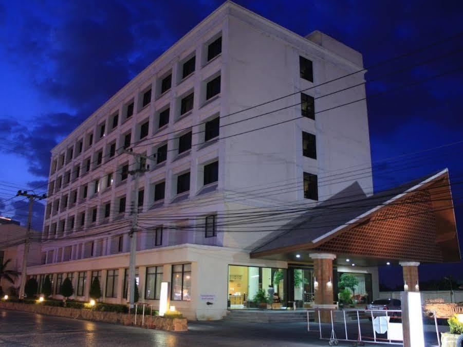 Ayutthaya Grand Hotel Phra Nakhon Si Ayutthaya Exterior foto