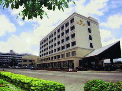 Ayutthaya Grand Hotel Phra Nakhon Si Ayutthaya Exterior foto